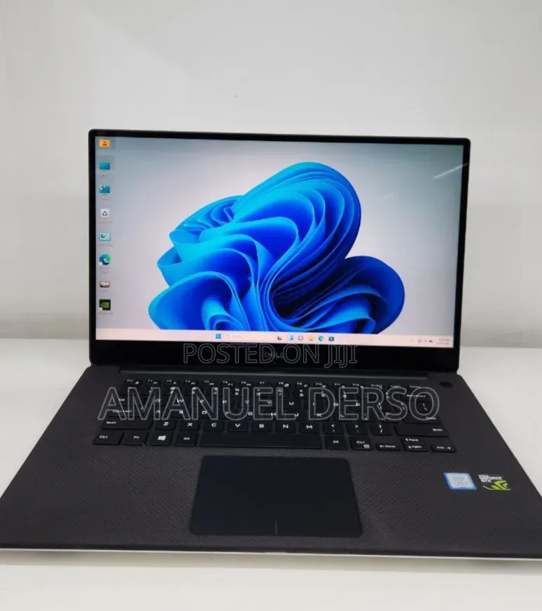 New Laptop Dell XPS 15 16GB Intel Core i7 SSD 512GB