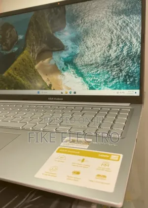 New Laptop Asus Vivobook 15 16GB AMD Ryzen 7 SSD 512GB