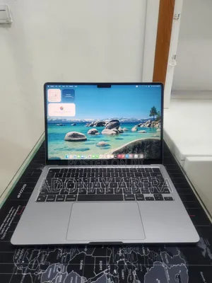 New Laptop Apple MacBook 16GB SSD 256GB