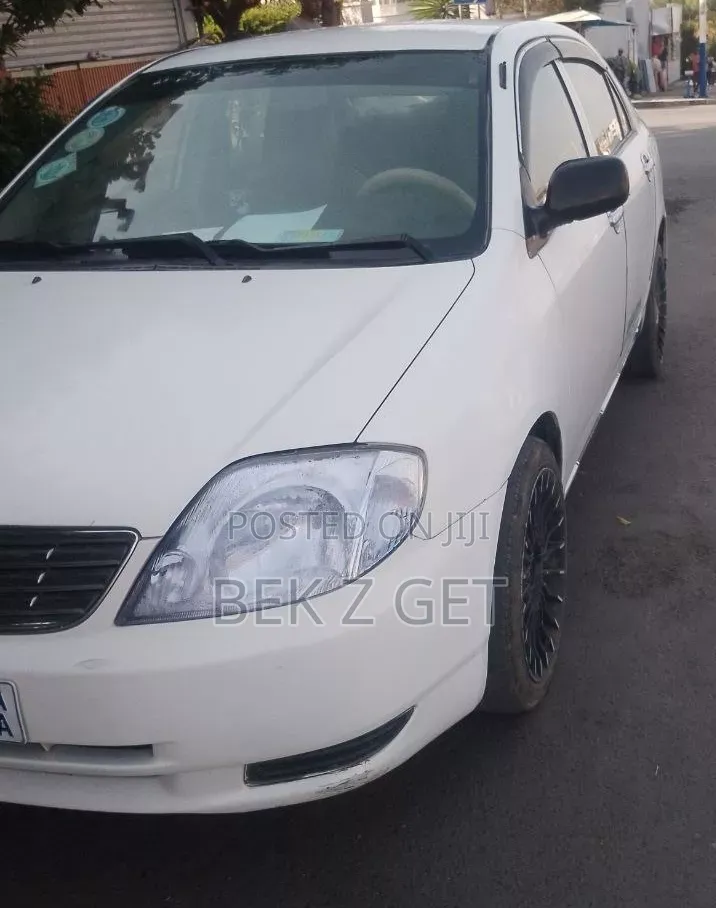 Toyota Corolla 2003 Ivory