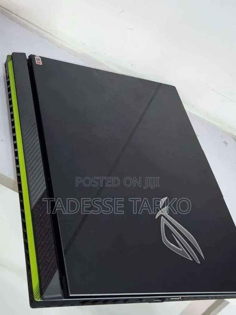 New Laptop Asus ROG Strix G16 G614 16GB Intel Core i9 SSD 1T