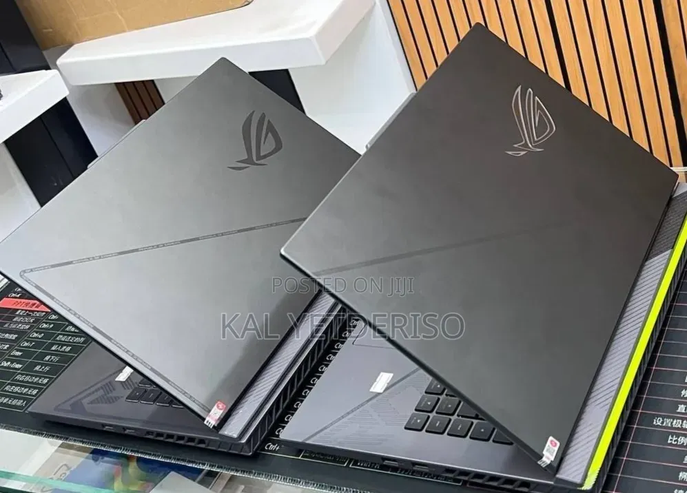 New Laptop Dell XPS 15 16GB Intel Core i9 SSD 1T