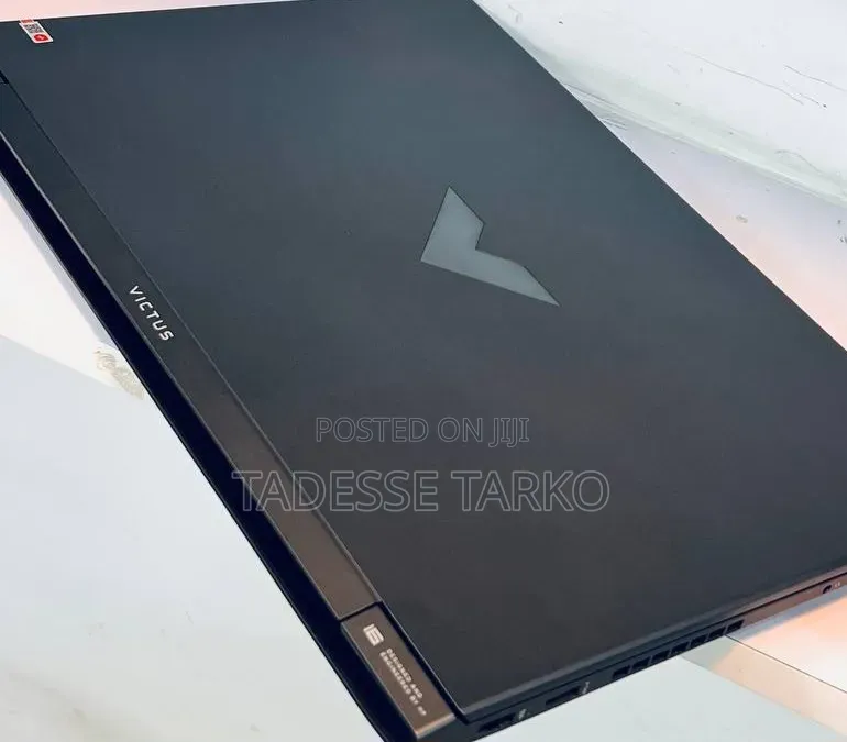 New Laptop HP Victus 16 16GB Intel Core i7 SSD 1T