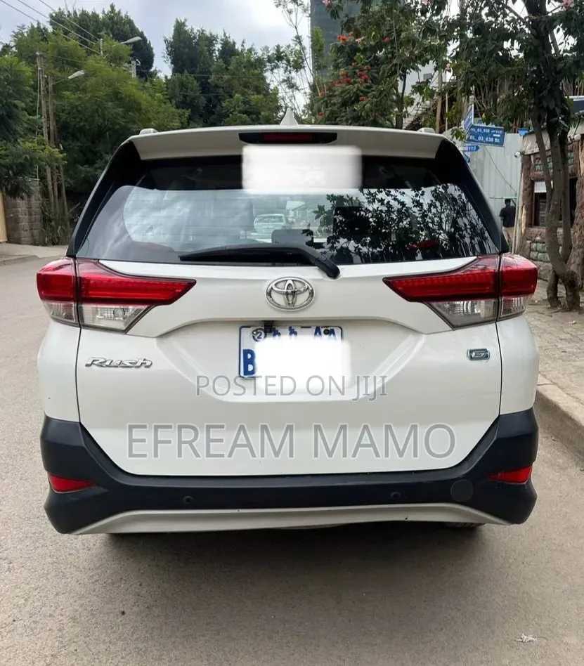 Toyota Rush 2021