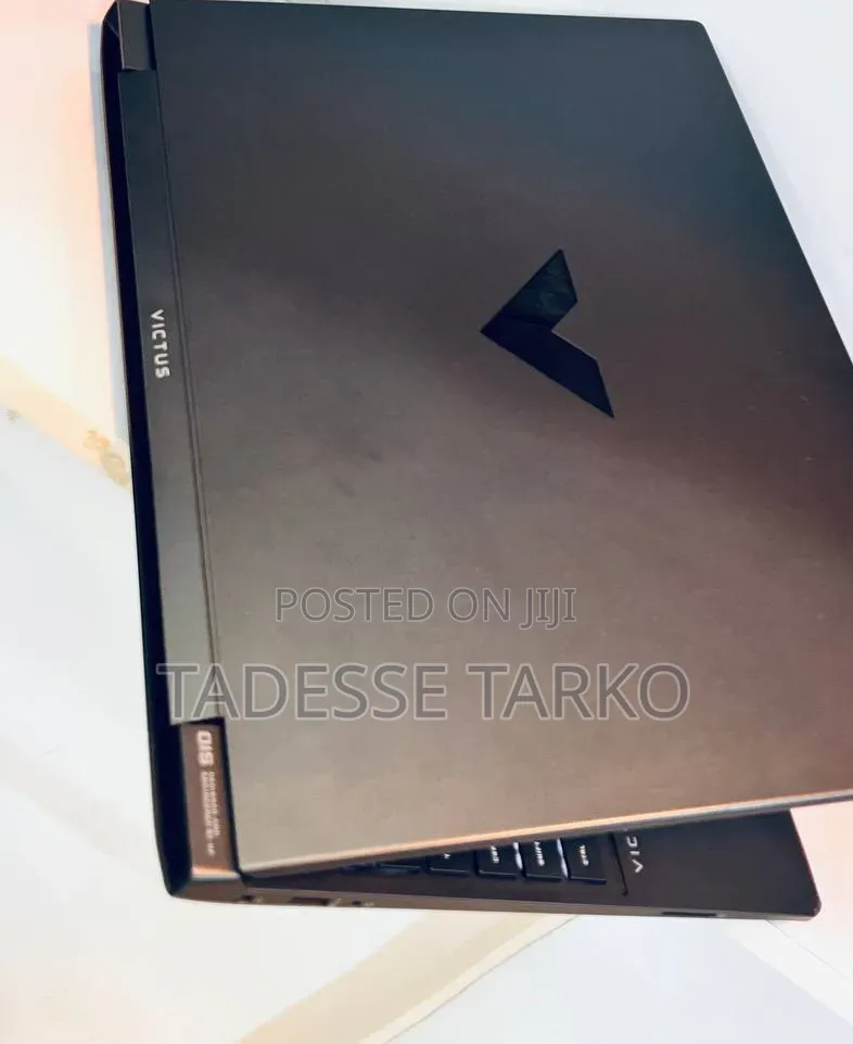 New Laptop HP Victus 15 12GB AMD Ryzen 5 SSD 512GB