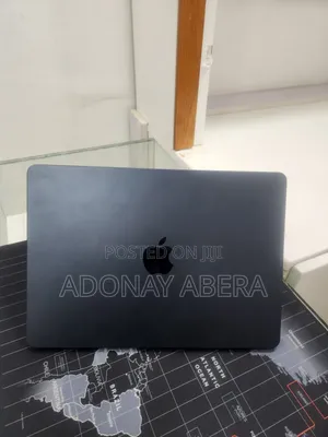 New Laptop Apple MacBook 16GB SSD 256GB
