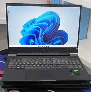 New Laptop HP Victus 16 16GB Intel Core i7 SSD 1T