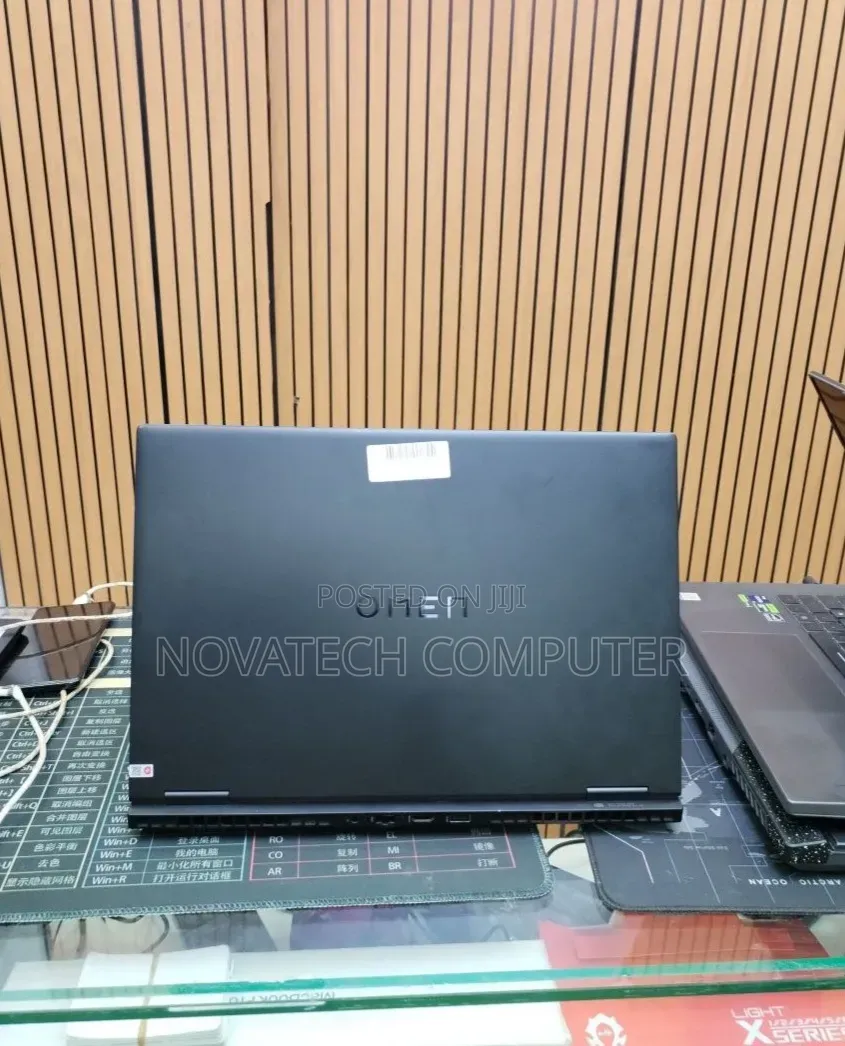 Laptop HP Omen 16 16GB Intel Core i9 SSD 1T