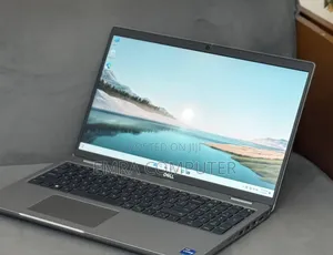 New Laptop Dell Precision 3571 16GB Intel Core i7 SSD 512GB