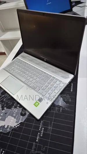 New Laptop HP Pavilion 14 8GB Intel Core i5 SSD 512GB