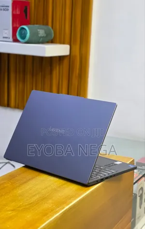 New Laptop Lenovo Ideapad 3 16GB Intel Core i7 SSD 512GB