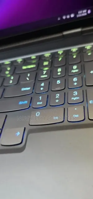 Laptop Lenovo Legion 9 32GB AMD Ryzen 9 SSD 1T