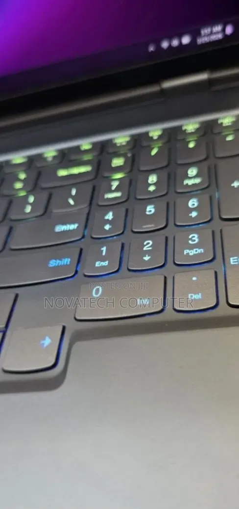 Laptop Lenovo Legion 9 32GB AMD Ryzen 9 SSD 1T
