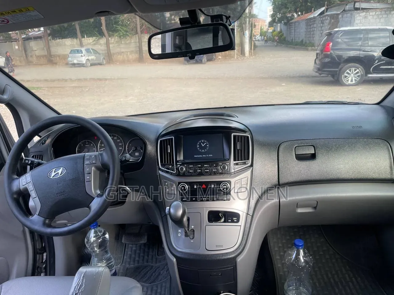 Hyundai Staria 2022 Silver