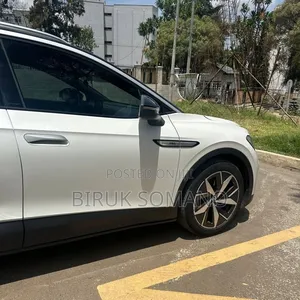 Volkswagen ID.4 2022 Off white