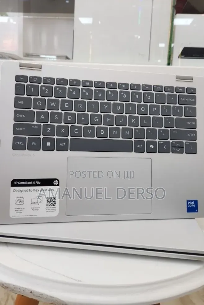 New Laptop HP OmniBook 7 14" 16GB Intel Core 5 SSD 512GB