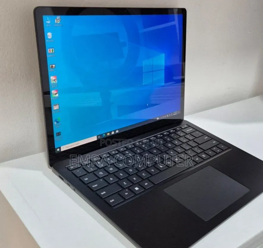 New Laptop Microsoft Surface 16GB Intel Core i7 SSD 512GB
