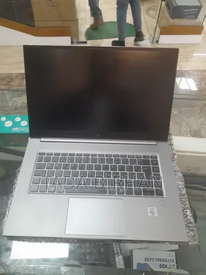 New Laptop HP ZBook 14 32GB Intel Core i9 SSD 1T