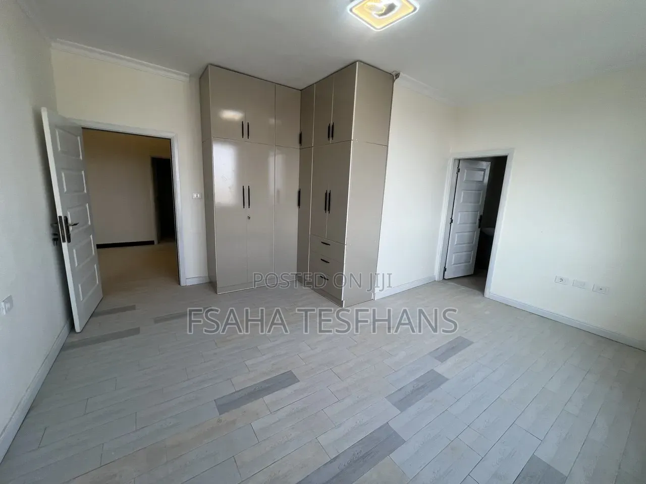 3bdrm Apartment in Apartment, Bole for rent