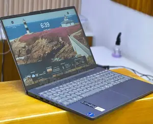 New Laptop Lenovo Ideapad 3 16GB Intel Core i7 SSD 512GB