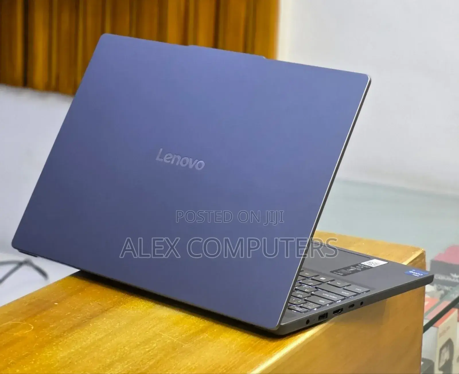 New Laptop Lenovo Ideapad 3 16GB Intel Core i7 SSD 512GB