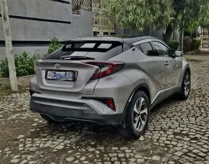 Toyota C-HR 2020 Silver