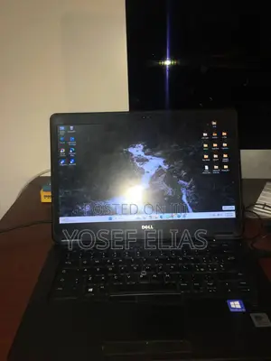 Laptop Dell Latitude E7450 8GB Intel Core i5 SSD 256GB