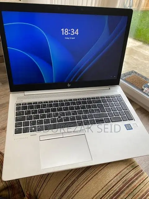 New Laptop HP EliteBook 840 G5 8GB Intel Core i7 SSD 512GB