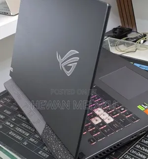 New Laptop Asus ROG Strix G17 16GB AMD Ryzen 9 SSD 1T