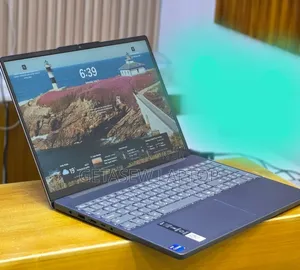 New Laptop Lenovo Ideapad 3 16GB Intel Core i7 SSD 512GB