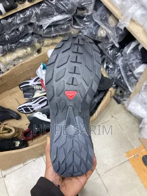 Uaxx Front-Zip Waterproof Mid Boots: