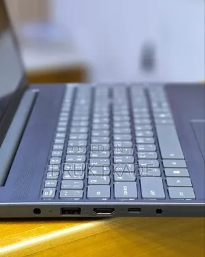New Laptop Lenovo Ideapad 3 16GB Intel Core i7 SSD 512GB
