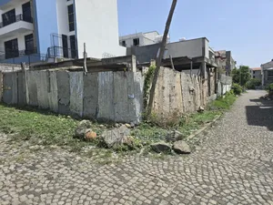 6bdrm House in የ, Akaky Kaliti for sale