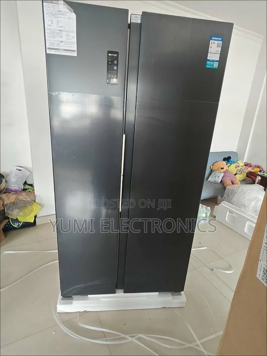 Hisense 530 Letter Smart Refrigerator