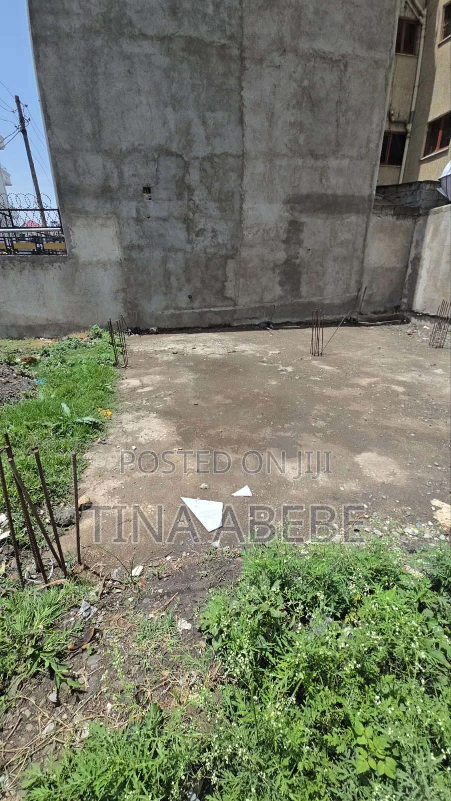 5bdrm House in Akaky Kaliti for sale