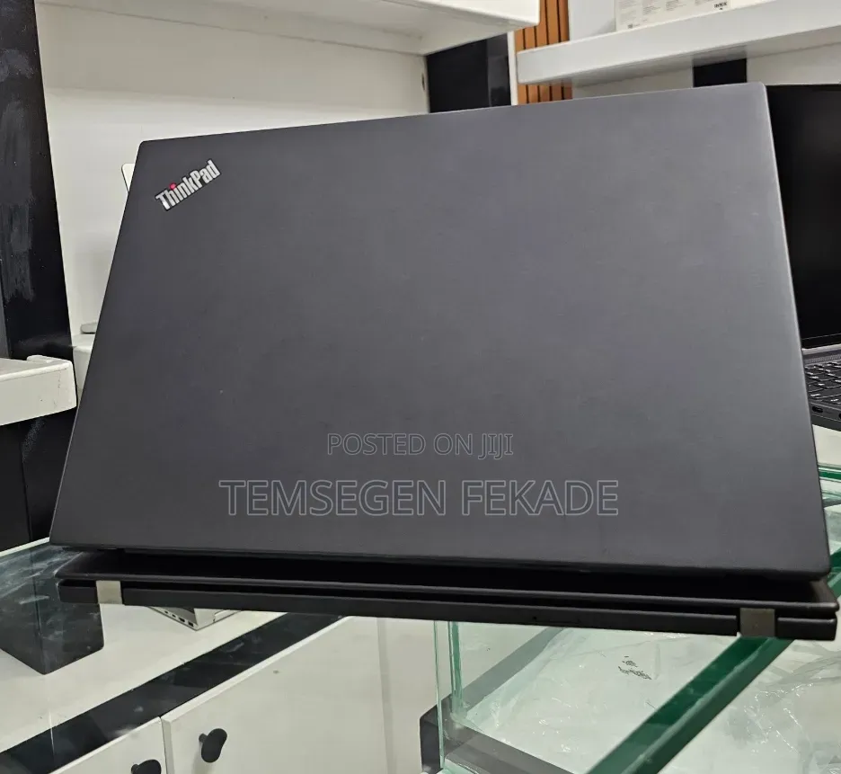 New Laptop Lenovo ThinkPad t495s 16GB AMD Ryzen 7 SSD 512GB