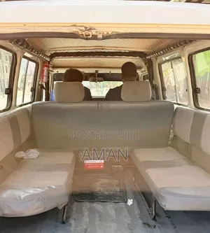 Toyota Land Cruiser 1990 White