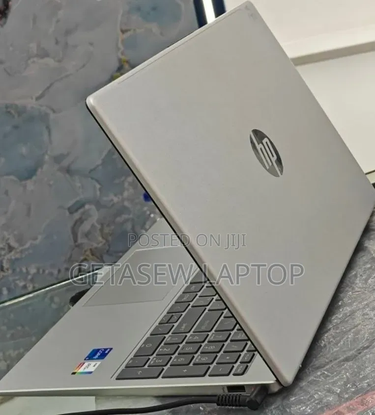 New Laptop HP Stream Notebook 16GB Intel Core i5 SSD 1T