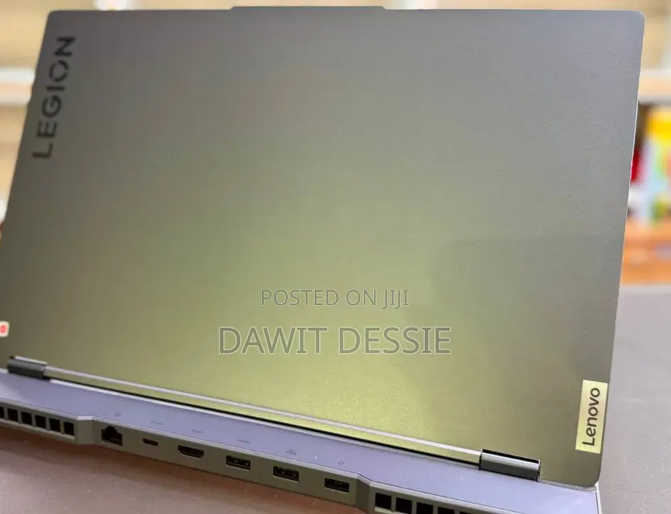 New Laptop Lenovo Legion 5 16GB AMD Ryzen 7 SSD 512GB