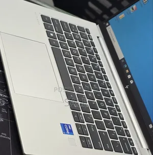 New Laptop HP EliteBook 840 G9 16GB Intel Core i7 SSD 512GB