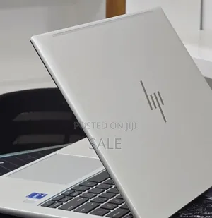 New Laptop HP EliteBook 840 G9 16GB Intel Core i7 SSD 512GB