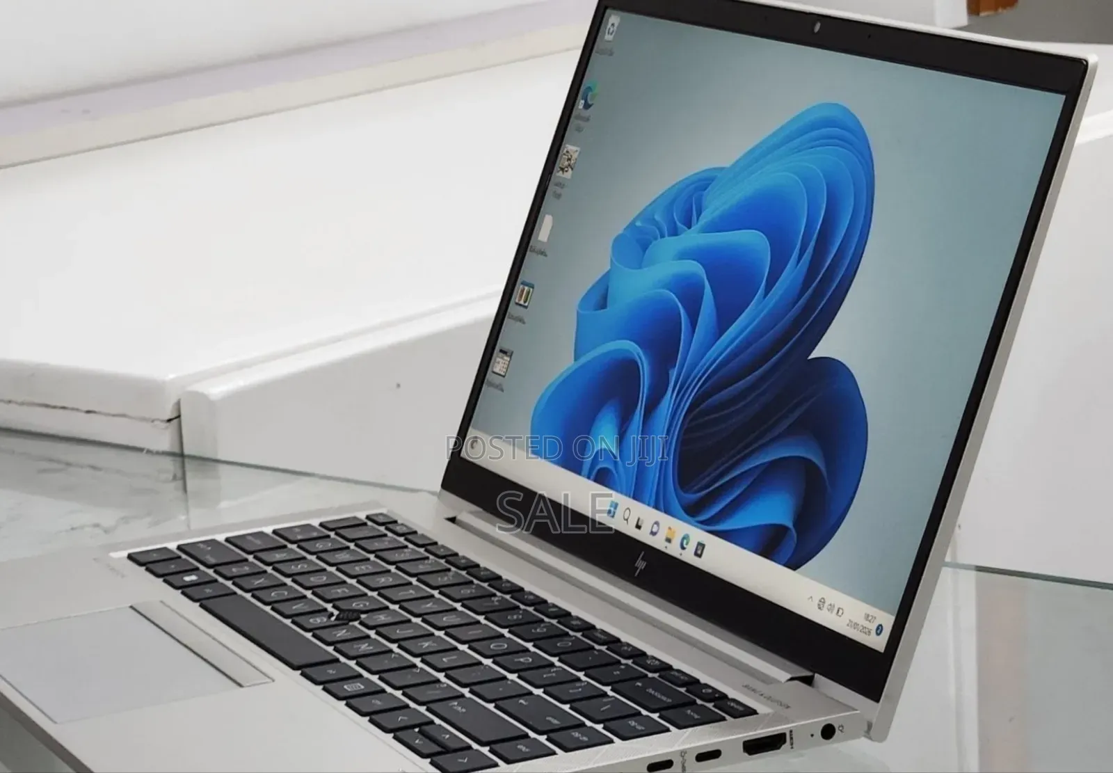 New Laptop HP EliteBook 845 G8 16GB AMD Ryzen 5 SSD 512GB