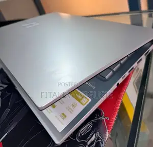 New Laptop Asus VivoBook 15 X505BA 16GB AMD Ryzen 7 SSD 512GB