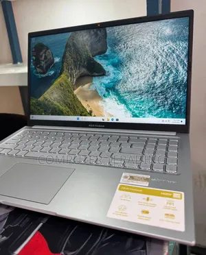 New Laptop Asus VivoBook 15 X505BA 16GB AMD Ryzen 7 SSD 512GB
