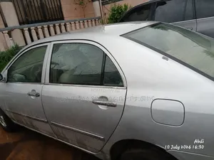 Toyota Corolla 2003 Off white