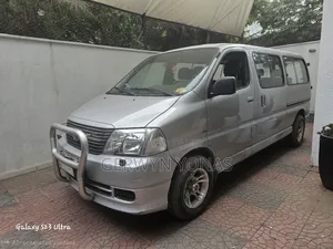 Toyota HiAce 2008 Silver