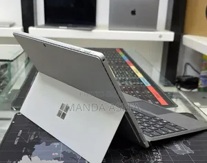New Laptop Microsoft Surface Pro 7+ 16GB Intel Core i7 SSD 512GB