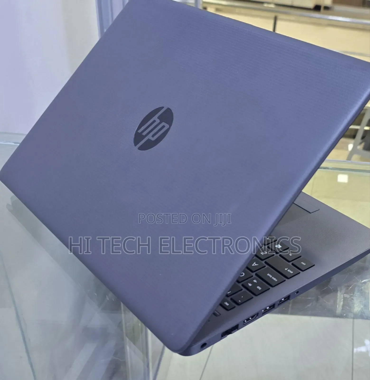 New Laptop HP Stream Notebook 8GB Intel Core i7 HDD 1T