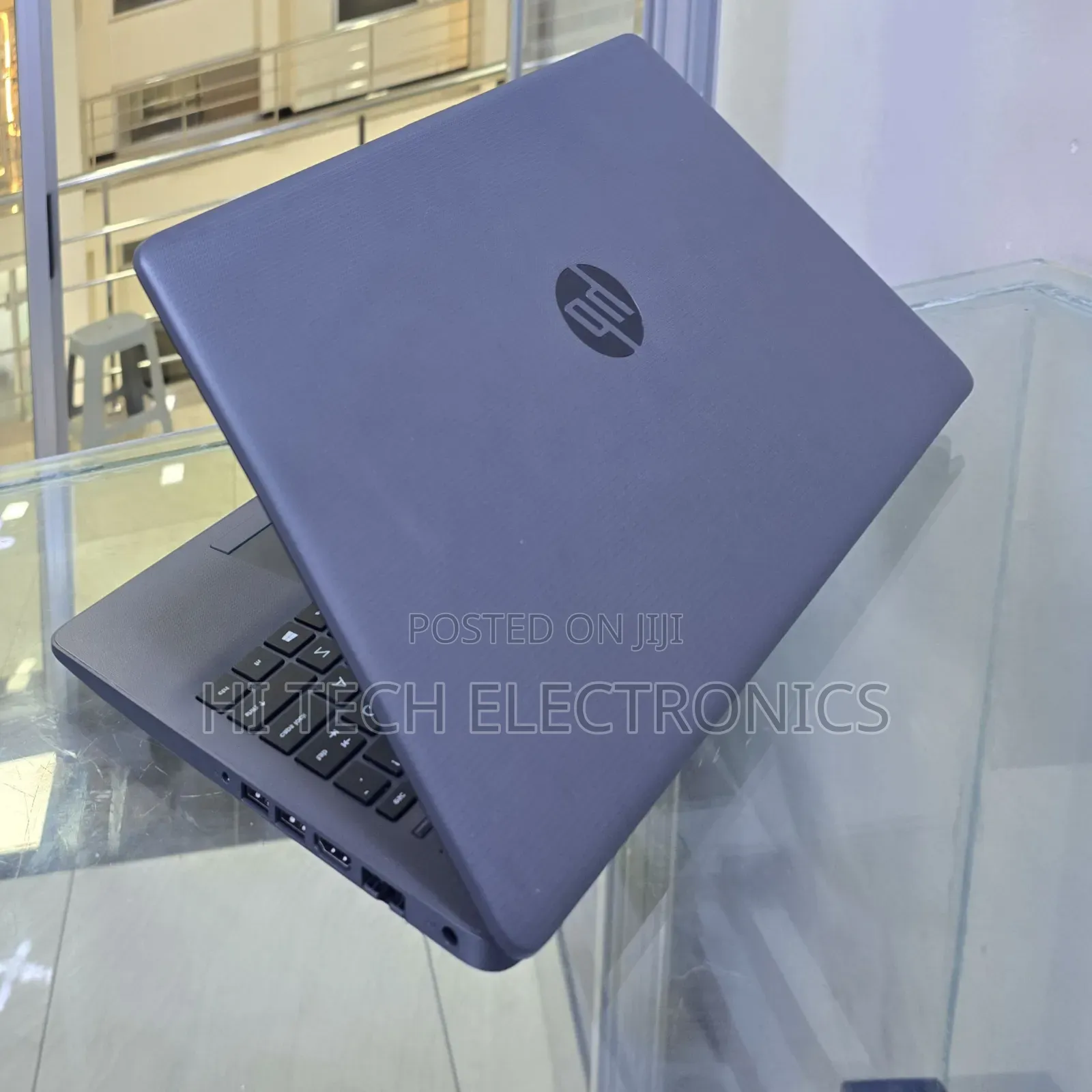 New Laptop HP Stream Notebook 8GB Intel Core i7 HDD 1T