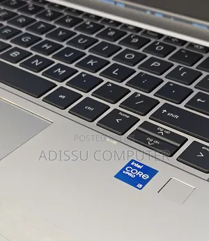 New Laptop HP EliteBook 1040 G8 16GB Intel Core i5 SSD 512GB